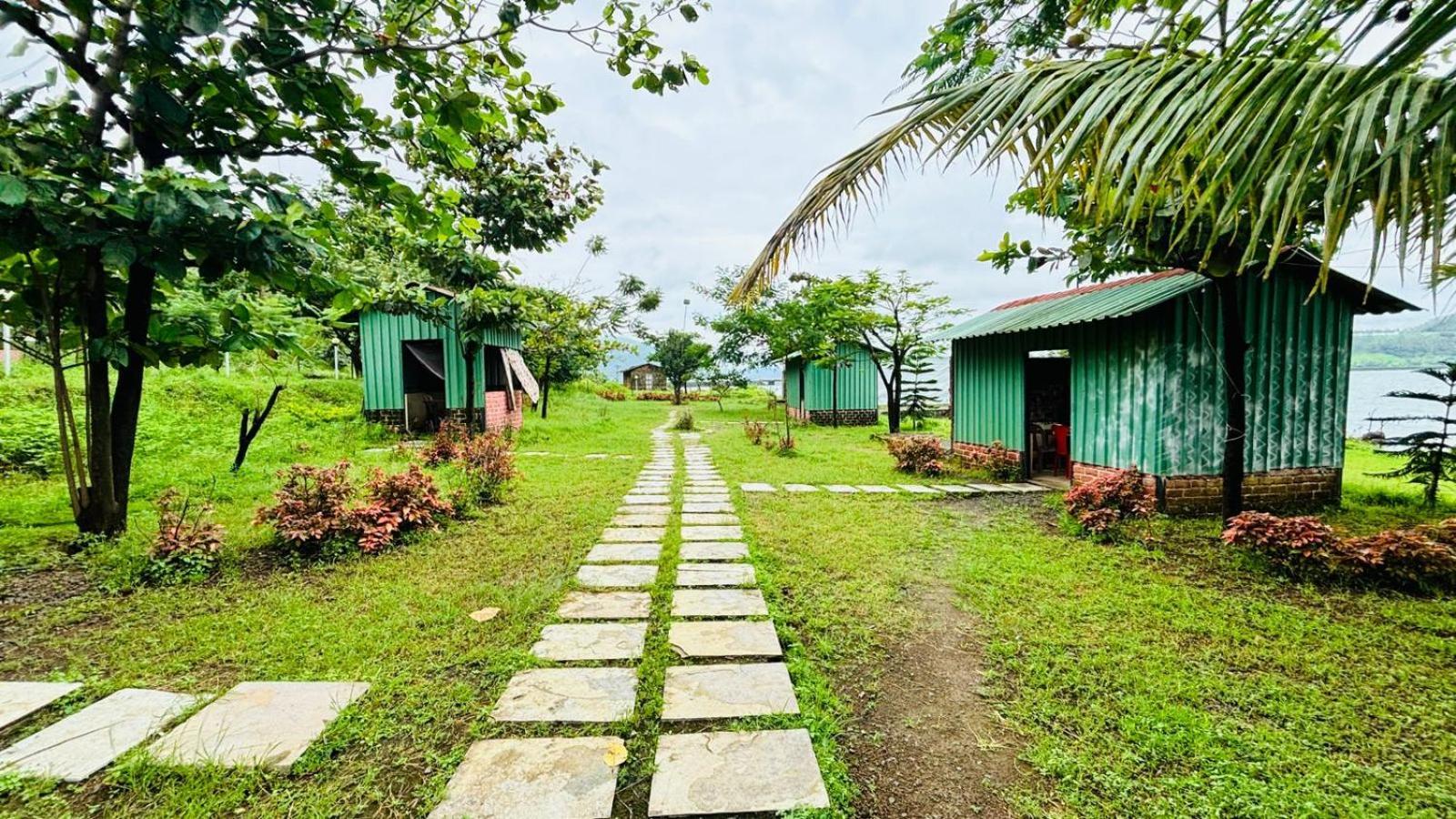 Hotel Mauli Agro Farm Dam View Resort Satara Exterior photo