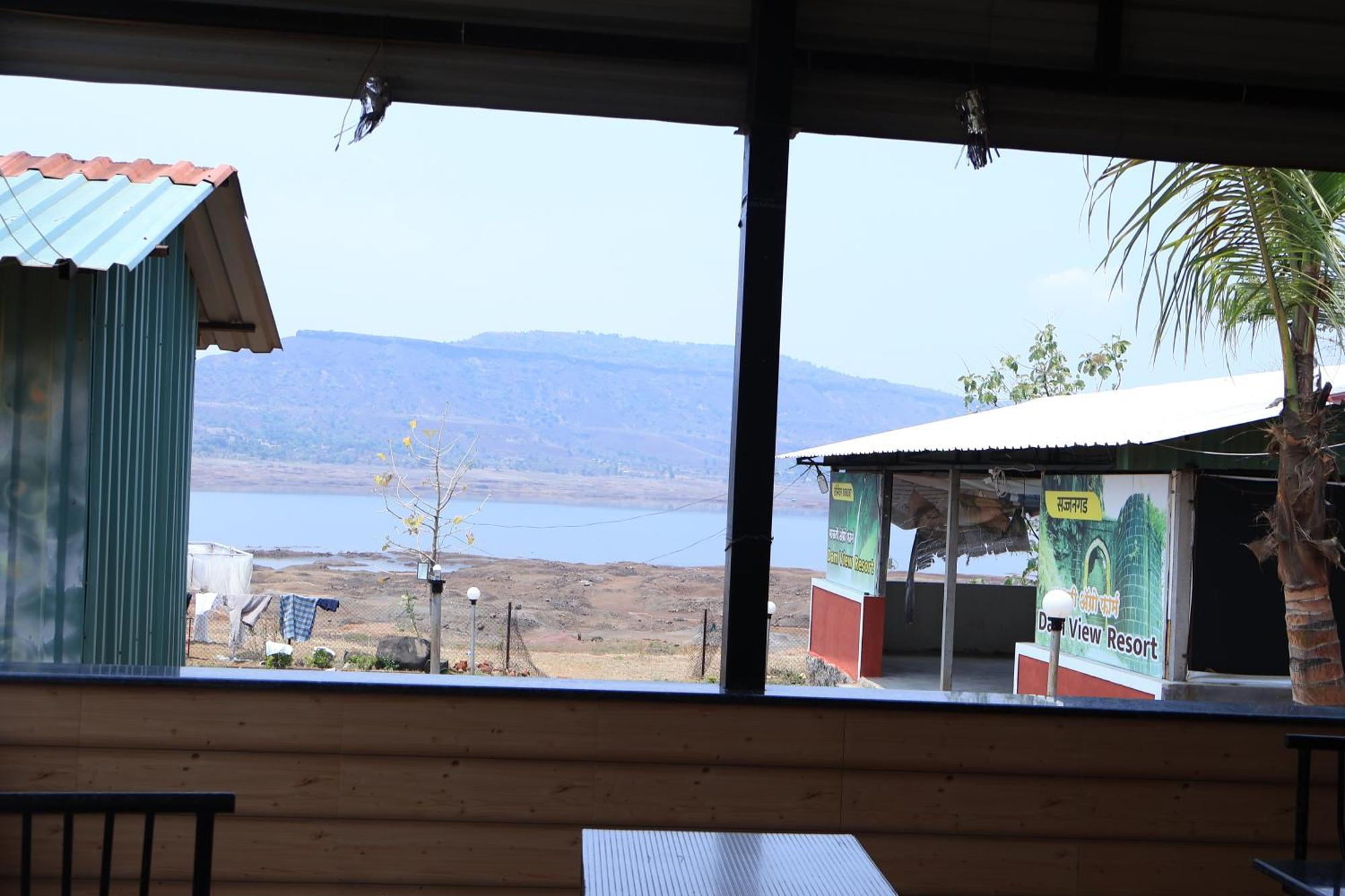 Hotel Mauli Agro Farm Dam View Resort Satara Exterior photo